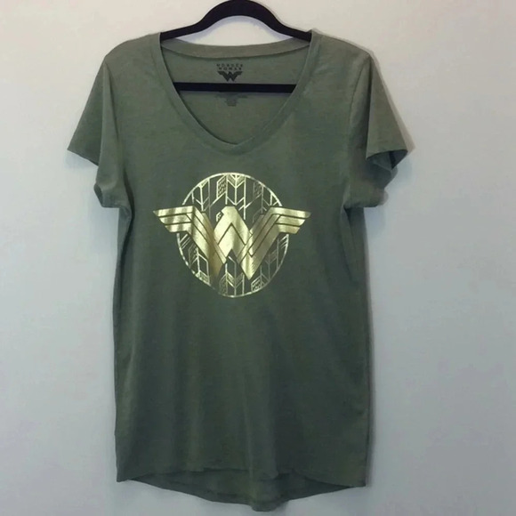 DC Comics Army Green & Gold Wonder Woman T-Shirt - Picture 2 of 8